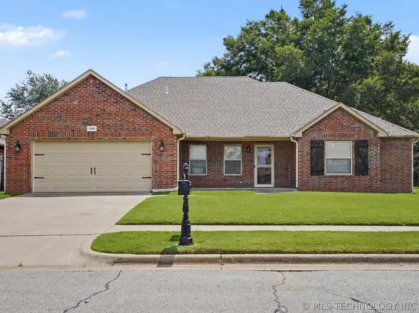 13405 S Poplar St, Glenpool, OK 74033