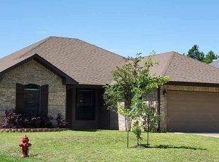 1114 Swinging Bridge Rd, Longview, TX 75604