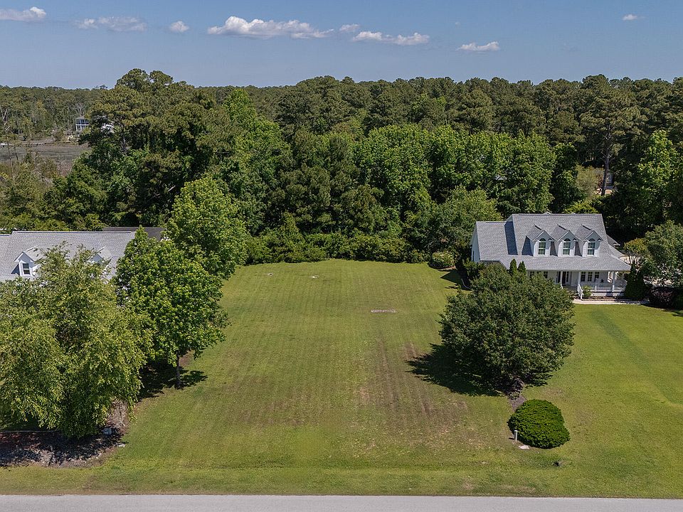 1st image of 757 Comet Drive
