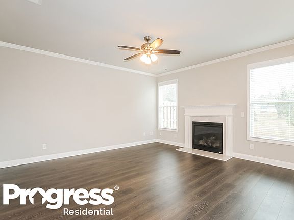 4th image of 691 Alder Grove Trl