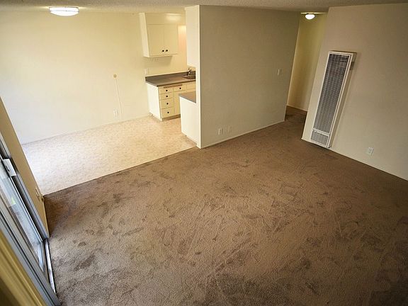 2nd image of 2725 Haste St APT 106