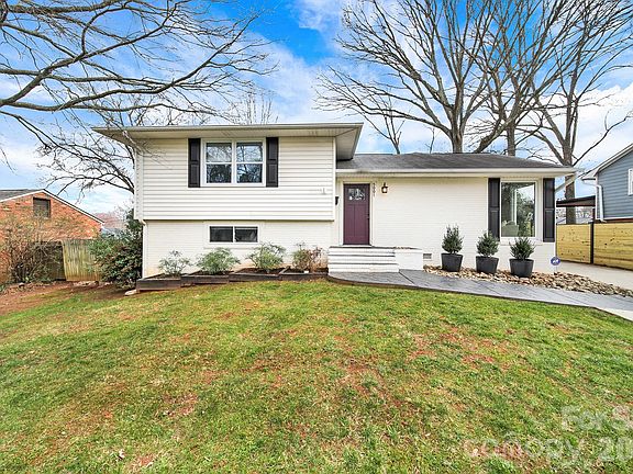 2nd image of 5001 White Oak Rd