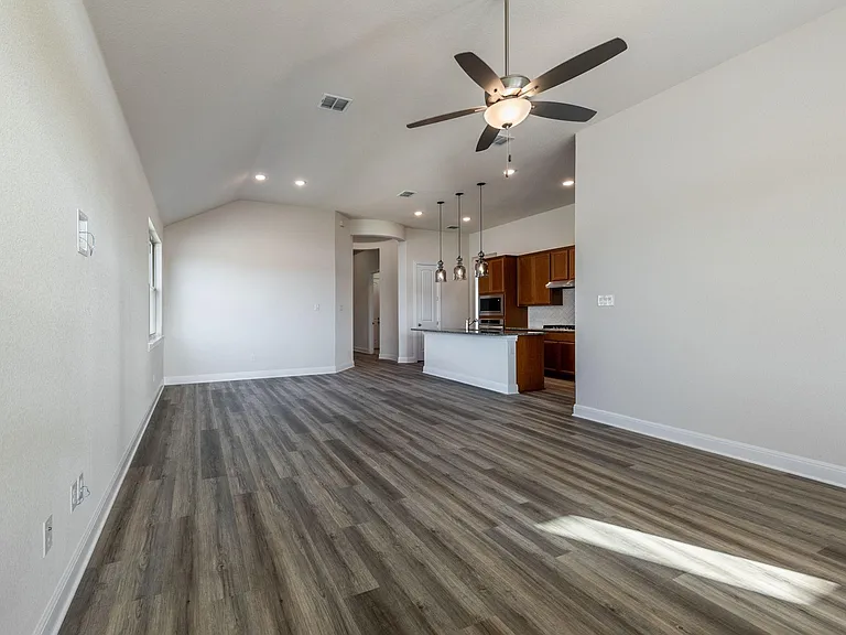 320 Coral Gate Trl — Photo 4