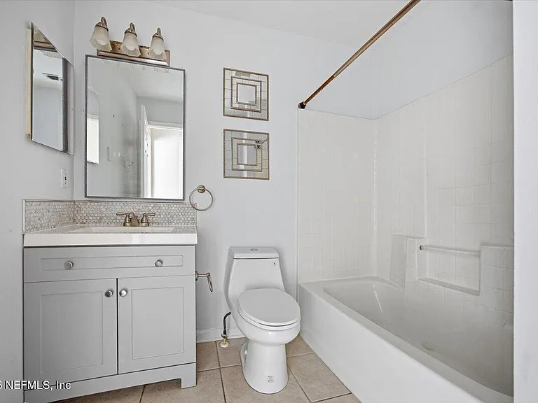 10642 Roundwood Glen Ct — Photo 26