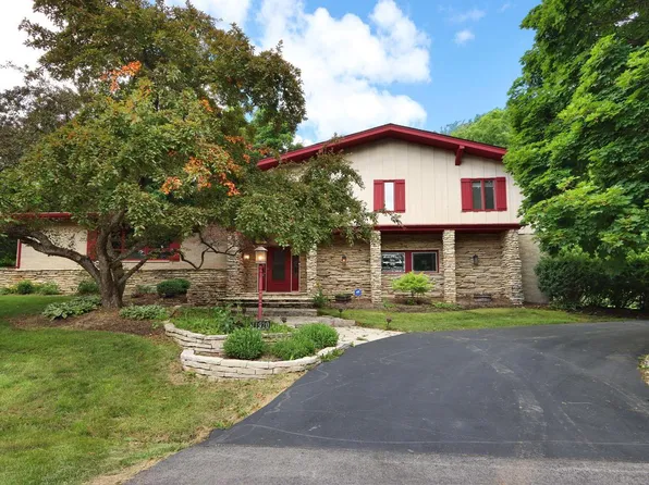 11920 45th AVENUE, Pleasant Prairie, WI 53158