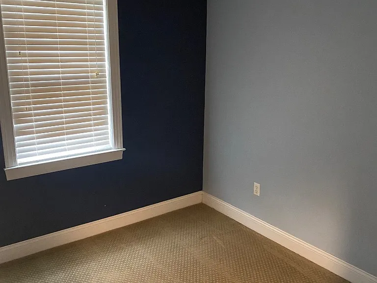 Unit Photo