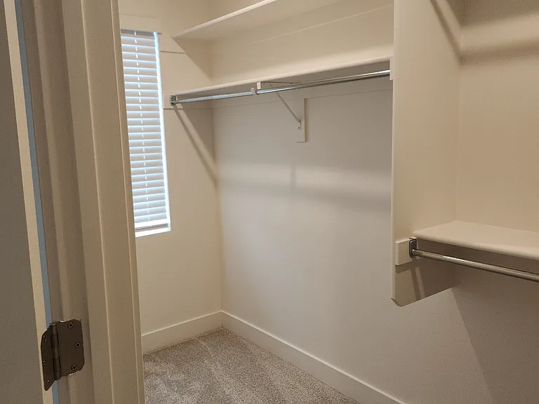 924 S 850 W #1 — Photo 35