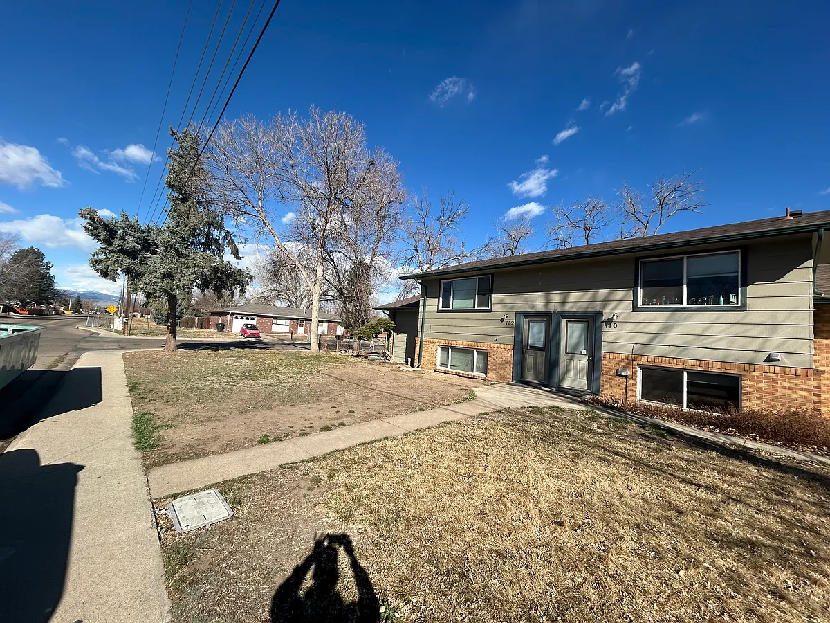 Building Photo - 112 19th Ave #112