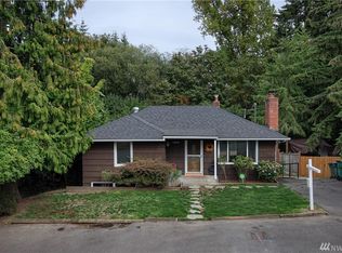 12316 20th Ave NE, Seattle, WA 98125
