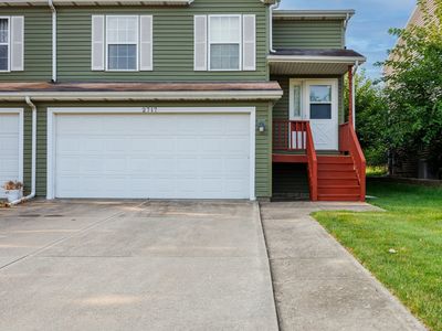 2717 Arrowhead Dr, Bloomington, IL, 61704