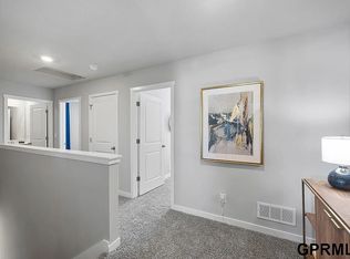 7405 S 204th Ave, Gretna, NE 68136
