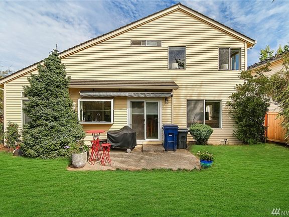 4th image of 5707 66th St NE