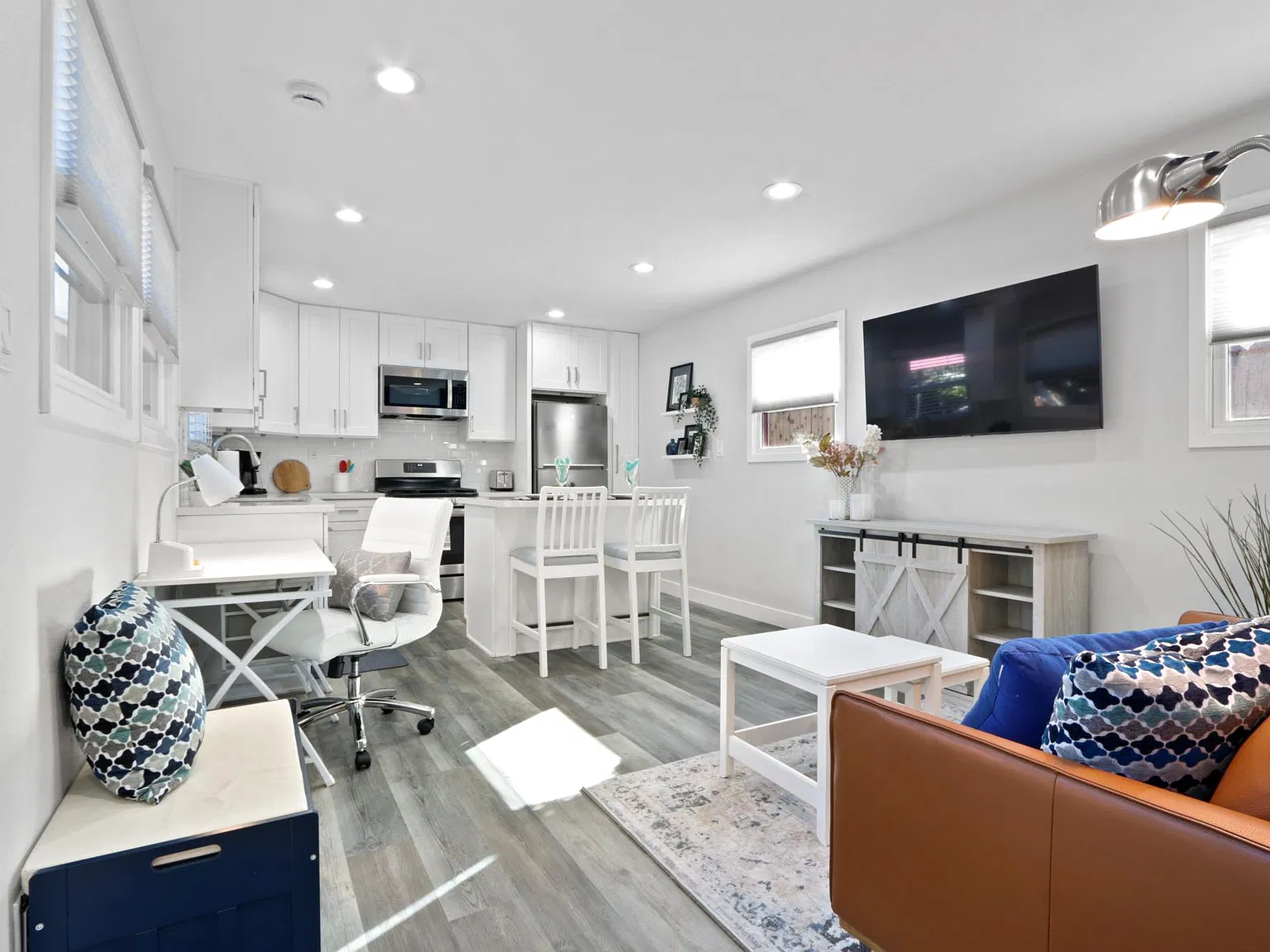 901A Orizaba Ave, Long Beach — Photo 3