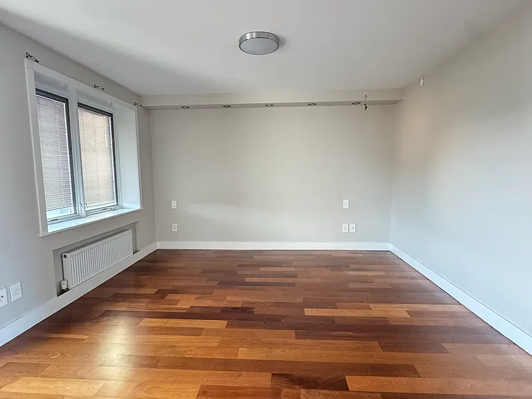 1448 71st St #3 — Photo 9