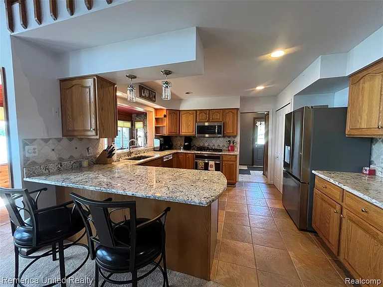 4533 Horseshoe Dr — Photo 12