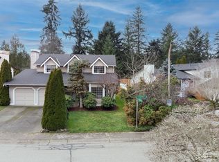 25105 Lake Wilderness Country Club Dr SE, Maple Valley, WA