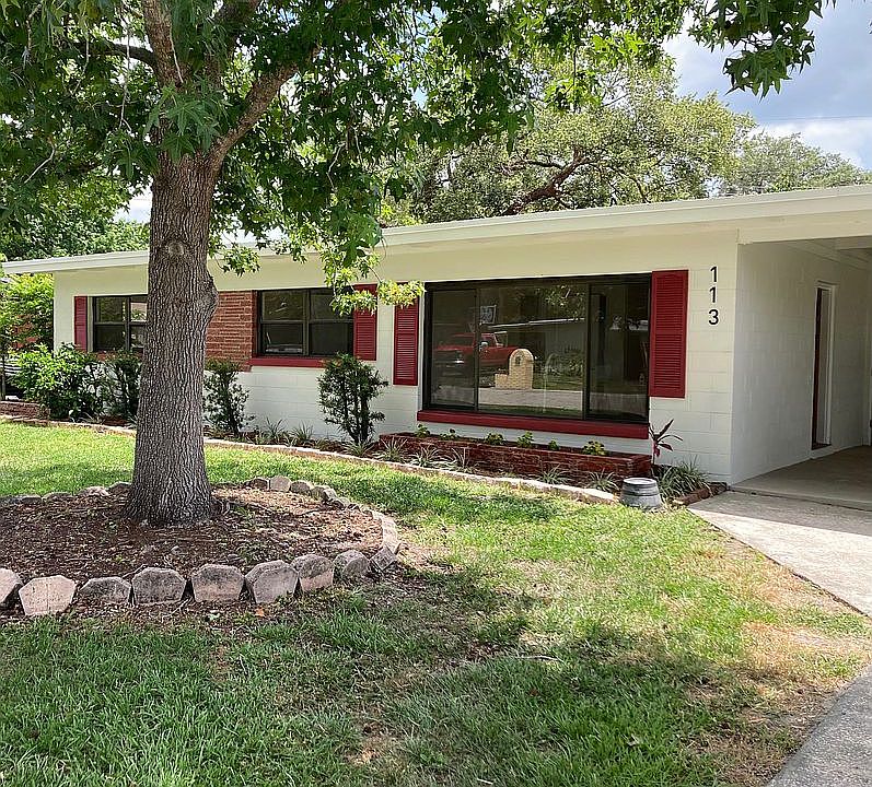 1st image of 113 W Coleman Cir