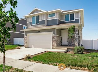4190 W Safflower Dr, Lehi, UT 84043