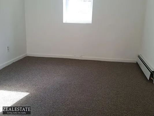 Rented by ZealEstate Group Inc | media 31