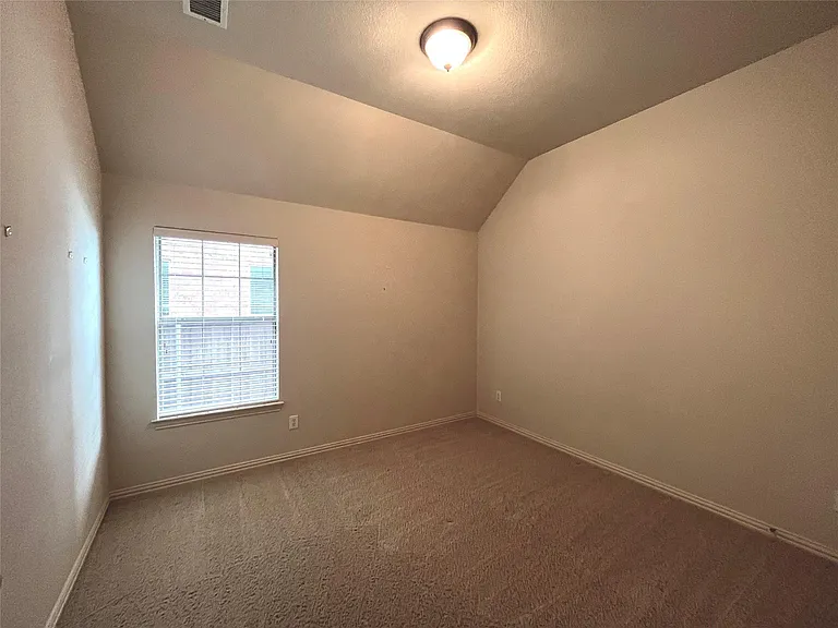 4101 White Porch Rd — Photo 2