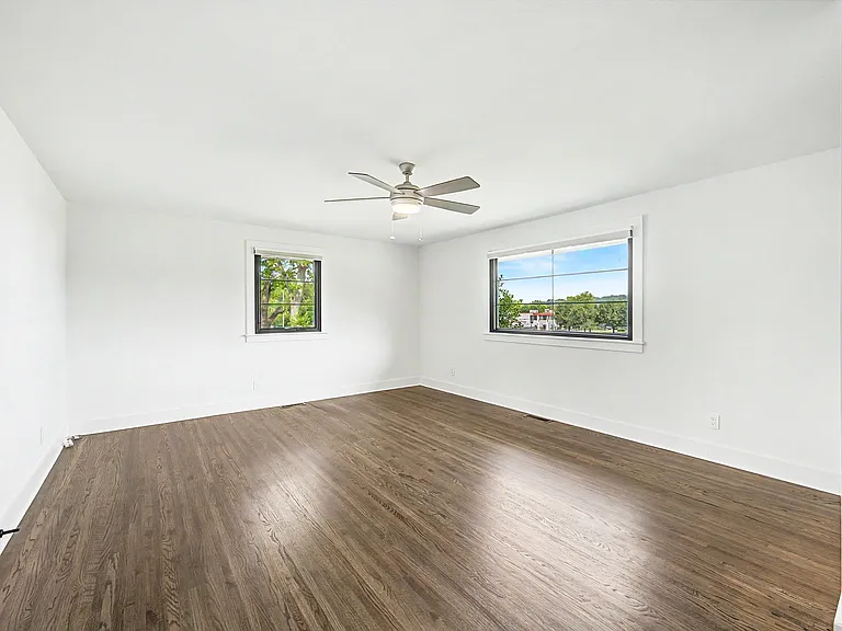 1205 Saint Marys Ln — Photo 22