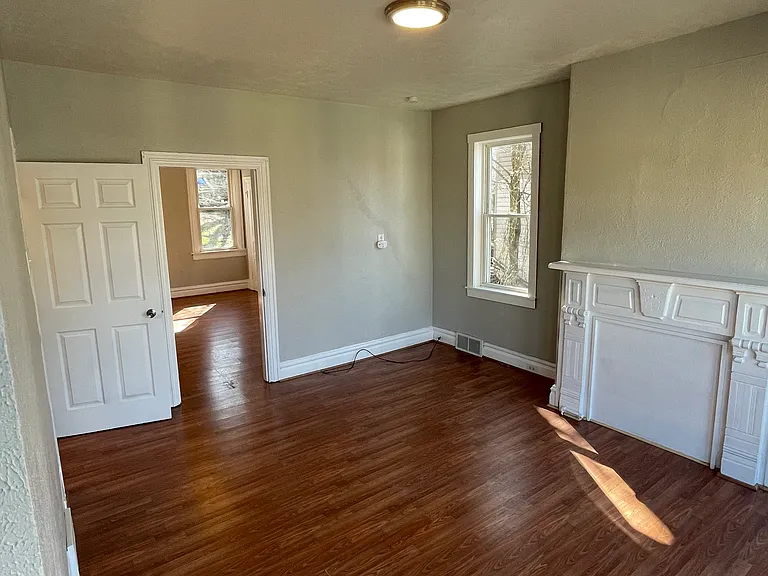 2622 Stella St — Photo 12