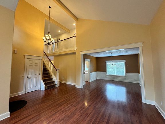 5th image of 5772 SE Woodland Dr