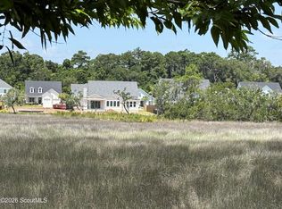 24 Orchard Rd, Saint Simons Island, GA 31522