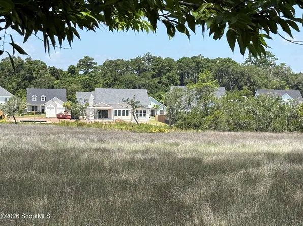 24 Orchard Rd, Saint Simons Island, GA 31522
