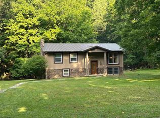 876 Willow Way, Flemington, WV 26347