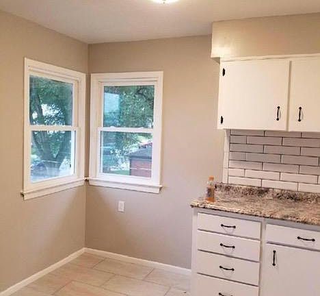 3rd image of 1302 N 49th Ave APT 4