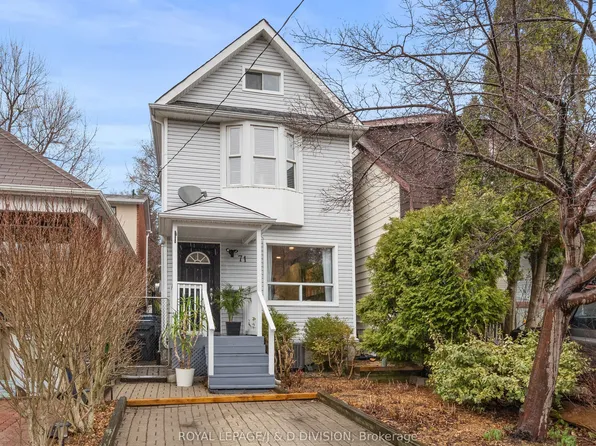 71 Madelaine Ave, Toronto, ON M1L 2X6