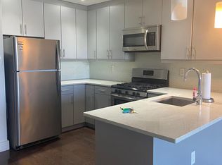 407 56th St APT 405, West New York, NJ 07093