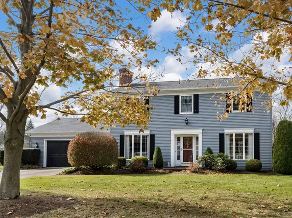 1300 Lord Rd, Fairview, PA 16415
