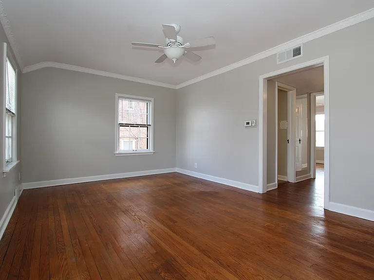 5415 W Greenfield Ave #3 — Photo 1