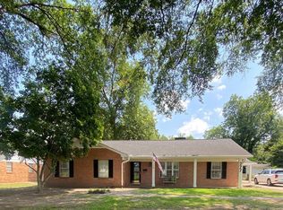 277 Dallis Dr, Greenville, MS 38701