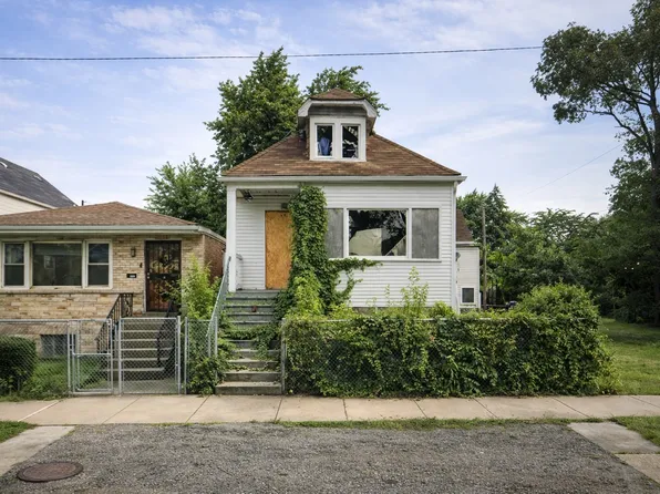 (undisclosed Address), Chicago, IL 60609