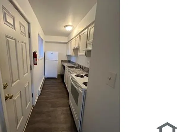 512 Washtenaw Rd APT 12, Ypsilanti, MI 48197