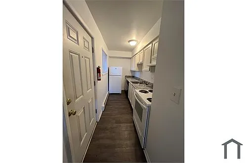 512 Washtenaw Rd #12 Photo 1
