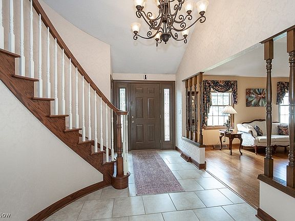 5th image of 20622 Wildwood Ln