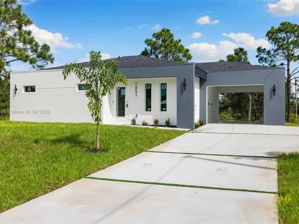 1221 Ederle St E, Lehigh Acres, FL 33974