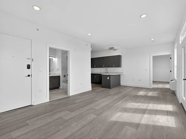 43-45 W 32nd St #501 — Photo 7