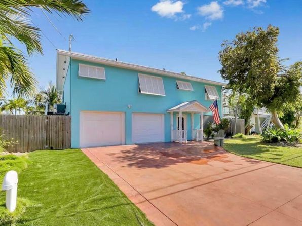 37 Blue Water Dr
