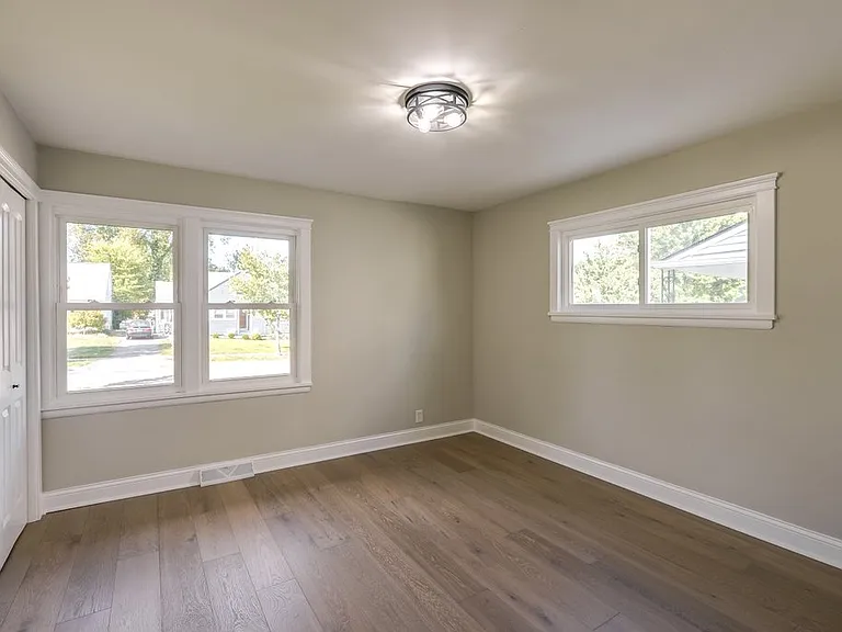 23914 Edgehill Dr — Photo 35