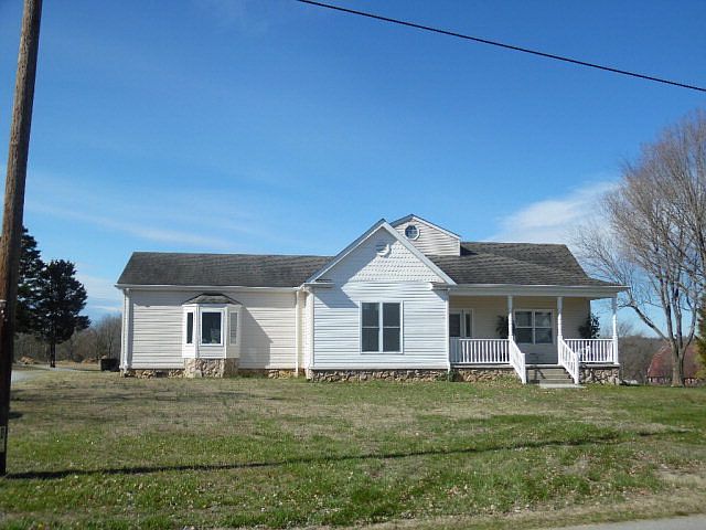 1st image of 1332 College Park Dr