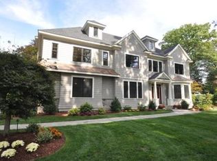 36 Somerset Rd, Lexington, MA 02420