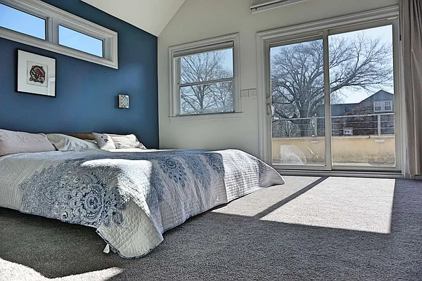 Sold by OOAKB&F INC | media 34