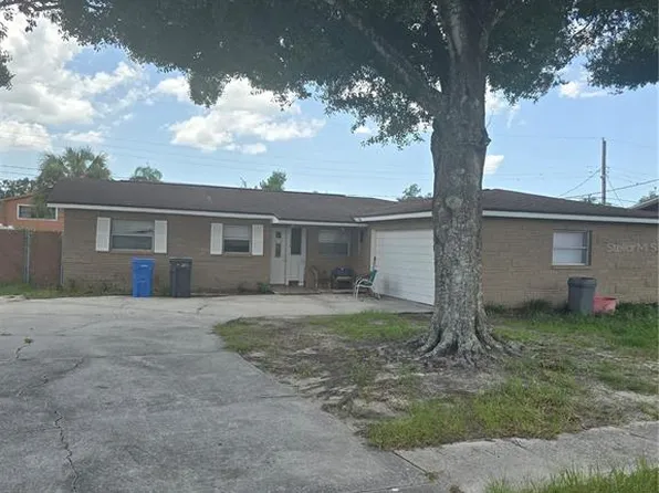 1218 Lorie Cir, Brandon, FL 33510