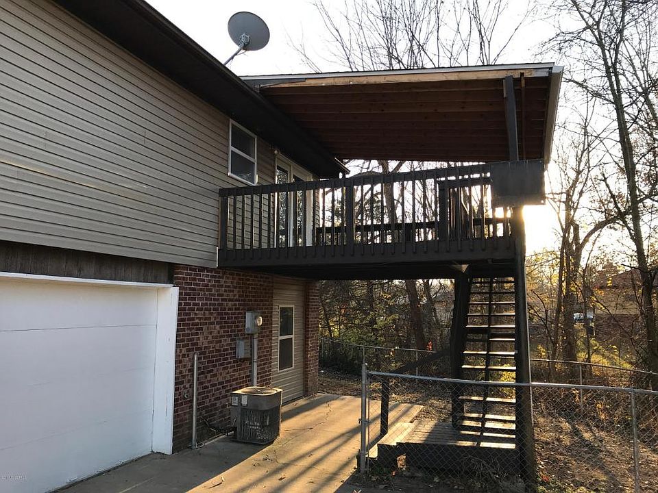2nd image of 5201 Starlite Ct