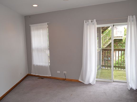 2nd image of 2746 N Ashland Ave